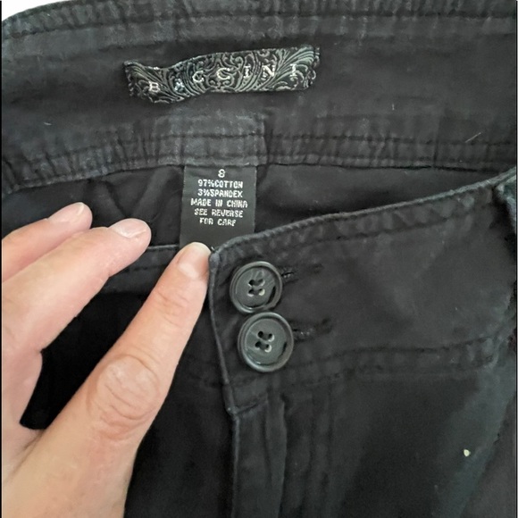 Baccini Black Capris - Picture 11 of 11